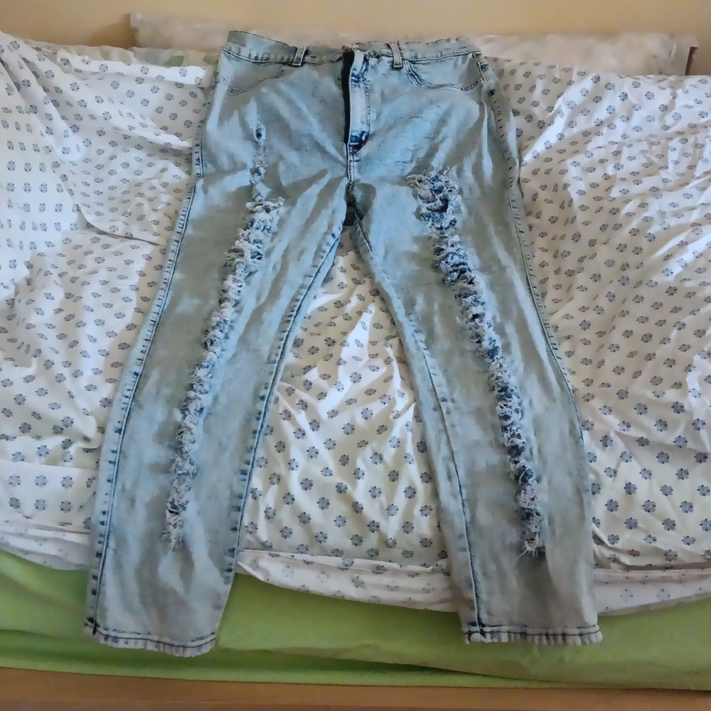 Jeans vibrant m.i.u🙂